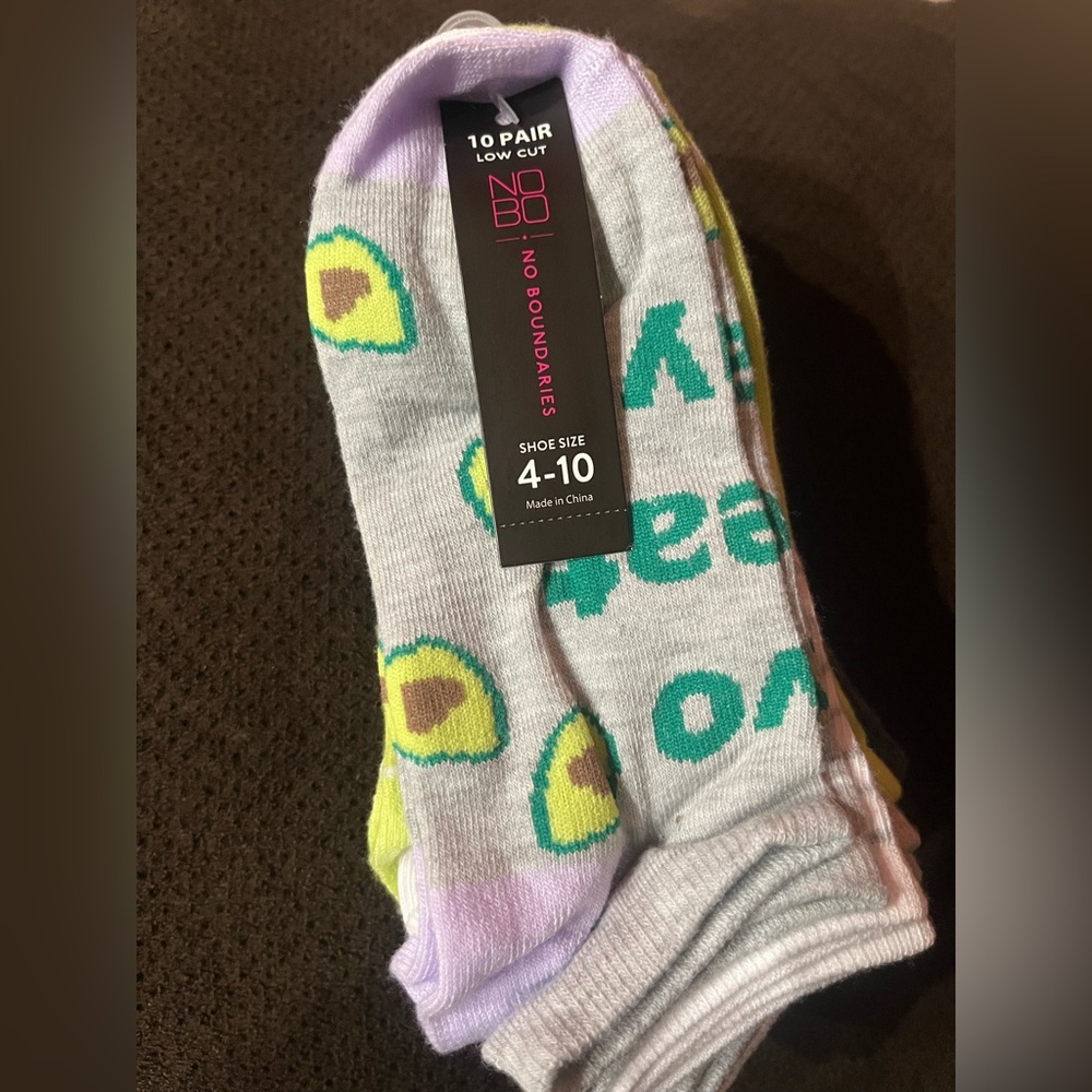 No Boundaries Gray and Yellow Casual Socks with Comfort Features
